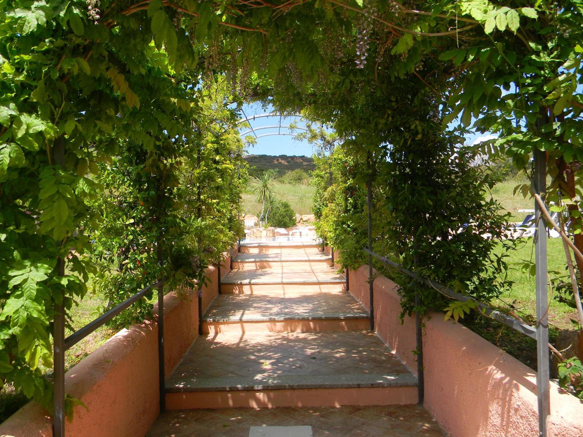 Relais Fenicottero Rosa Guest House Porto Taverna Luaran gambar
