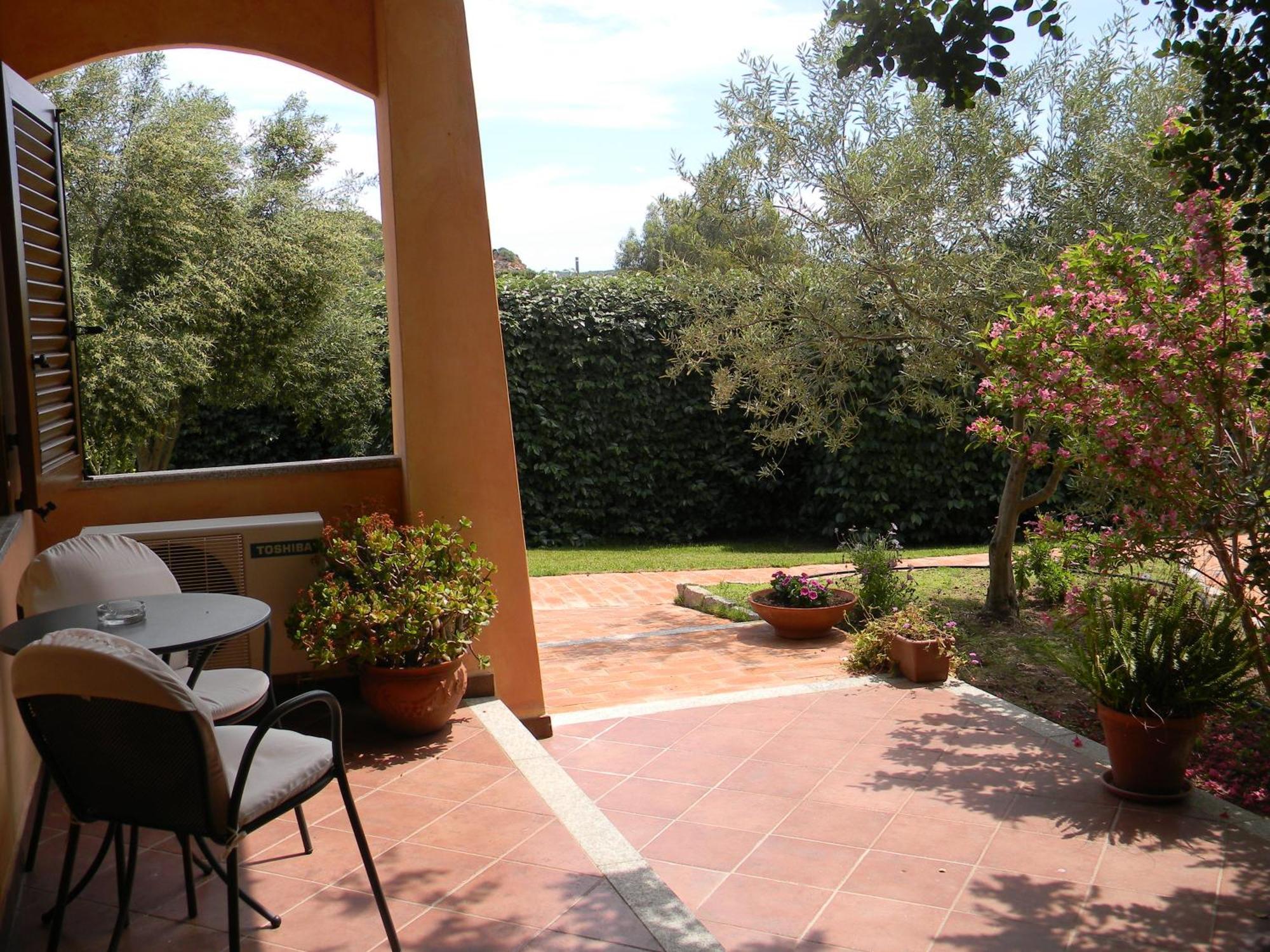 Relais Fenicottero Rosa Guest House Porto Taverna Luaran gambar