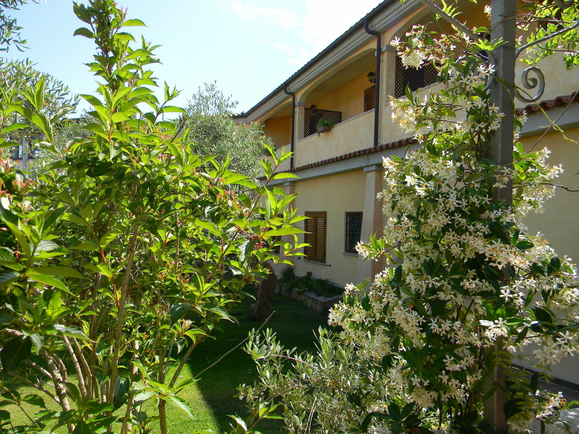Relais Fenicottero Rosa Guest House Porto Taverna Luaran gambar