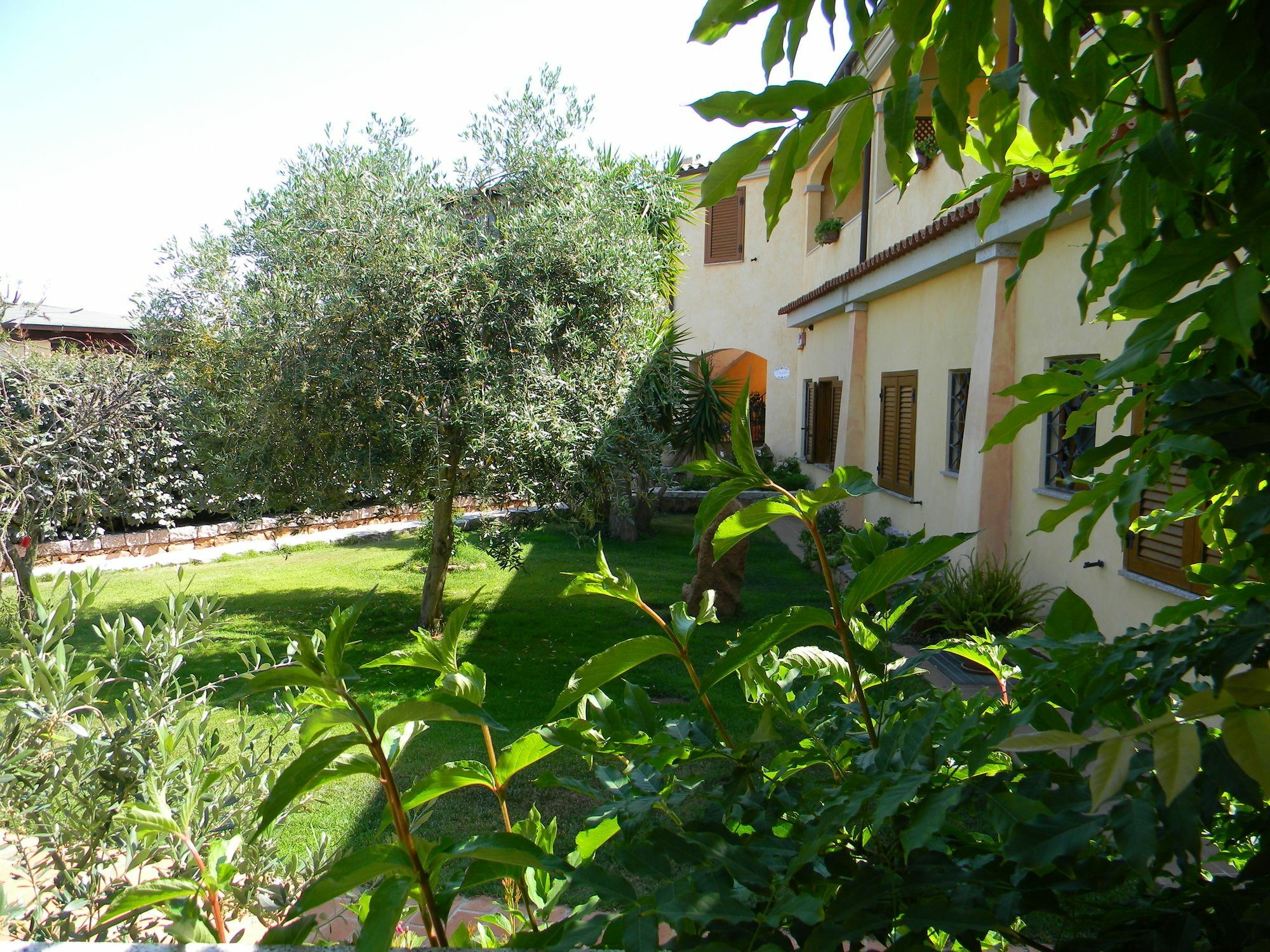 Relais Fenicottero Rosa Guest House Porto Taverna Luaran gambar