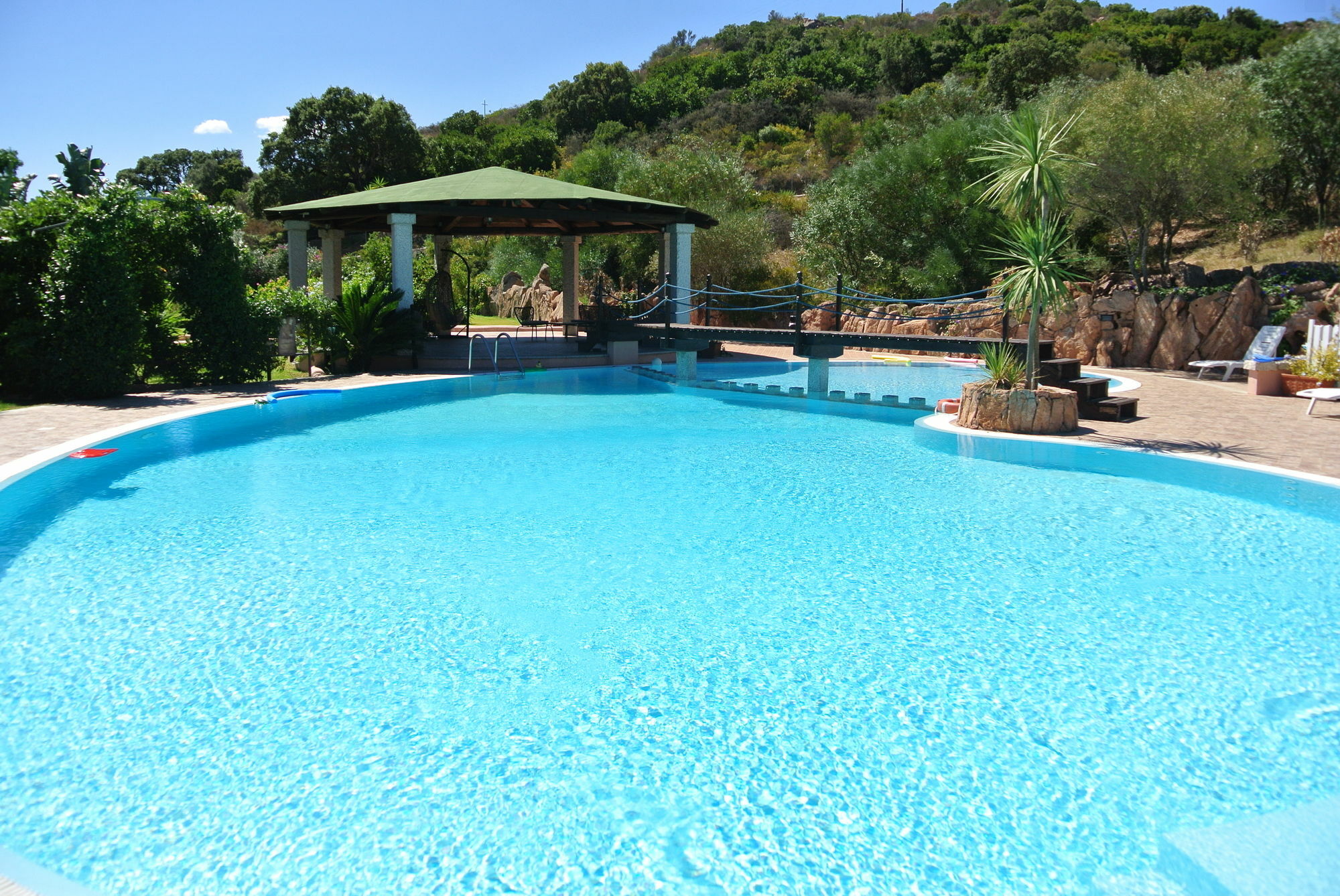 Relais Fenicottero Rosa Guest House Porto Taverna Luaran gambar