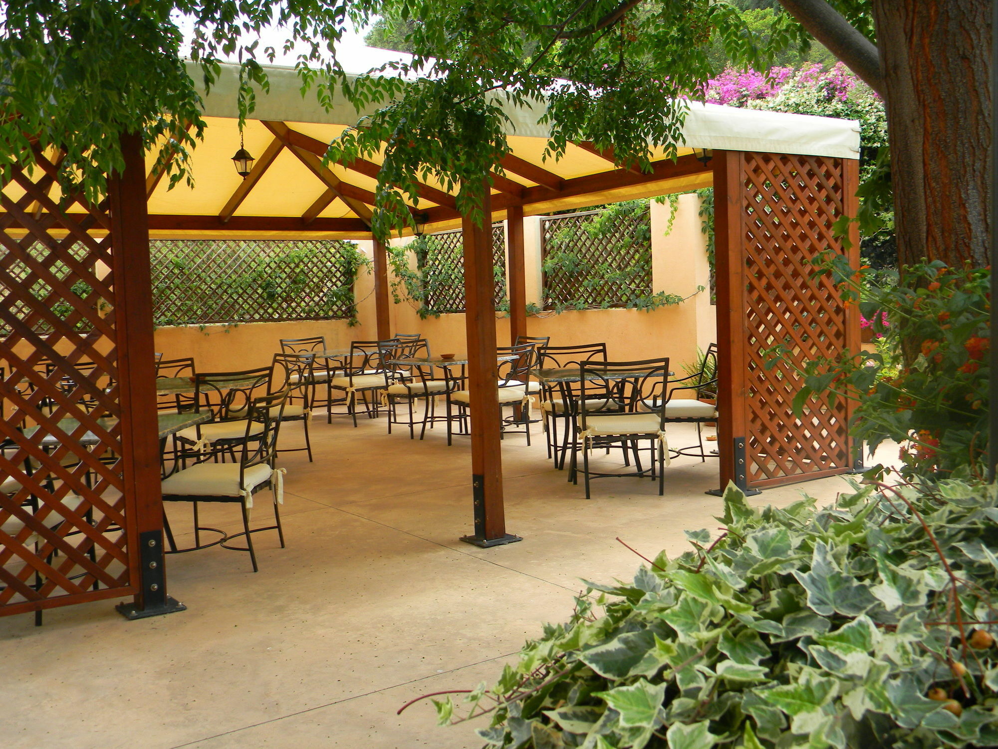 Relais Fenicottero Rosa Guest House Porto Taverna Luaran gambar